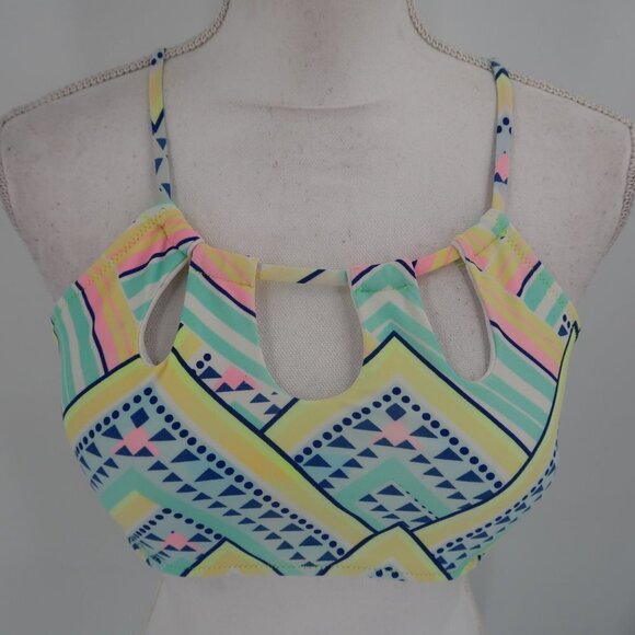 Stylish Swimwear Women's Bikini Size Large - Picture 12 of 16